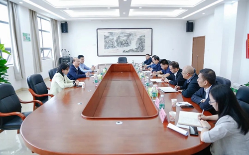 湖北省應(yīng)急管理廳黨委副書記、副廳長楊愛東到宜化實訓(xùn)基地現(xiàn)場調(diào)研(圖3)