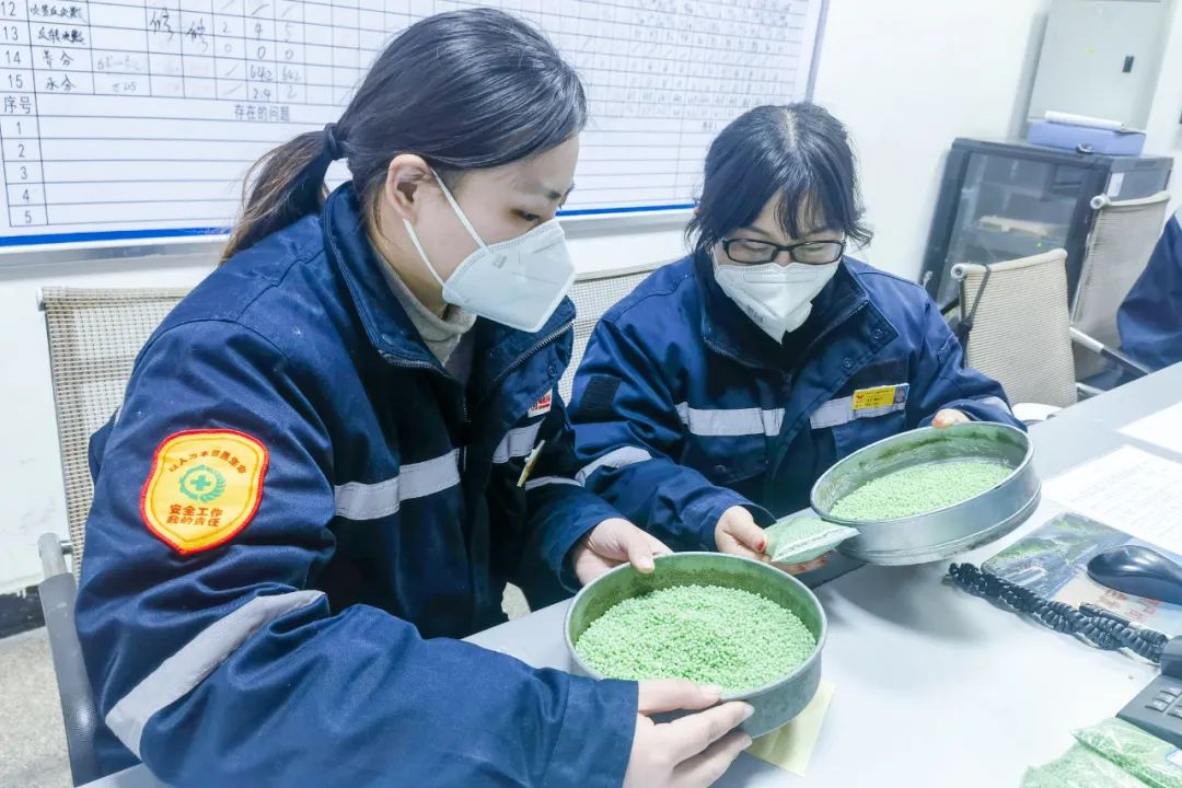 再添新成員！股份公司聚谷氨酸二銨成功下線(圖3)